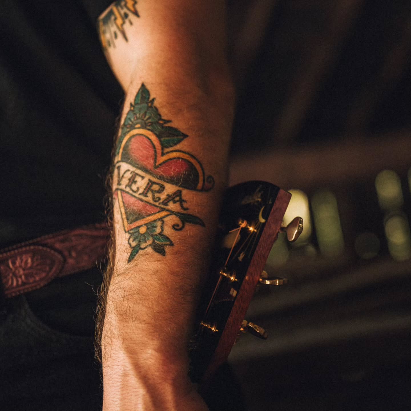 Got a new song out in the world today "Bedford County Rain." Listen to it wherever you like to listen.
Still digging it after all this time and I hope you do also! Big thanks to the fellas for laying it down right in the studio
@doms_your_uncle on the drums
@hanklongsongs on guitar and keys
@randyrayross on the guitar as well
@ccastle2010 on the pedal steel
@andrewgodell on the fiddle
@alexbuchanan.bass on the bass
Recorded at @bombshelterstudio with @jackthestryper at the helm!
Cover by @cronkytonkman
Photos by @luisgvisuals